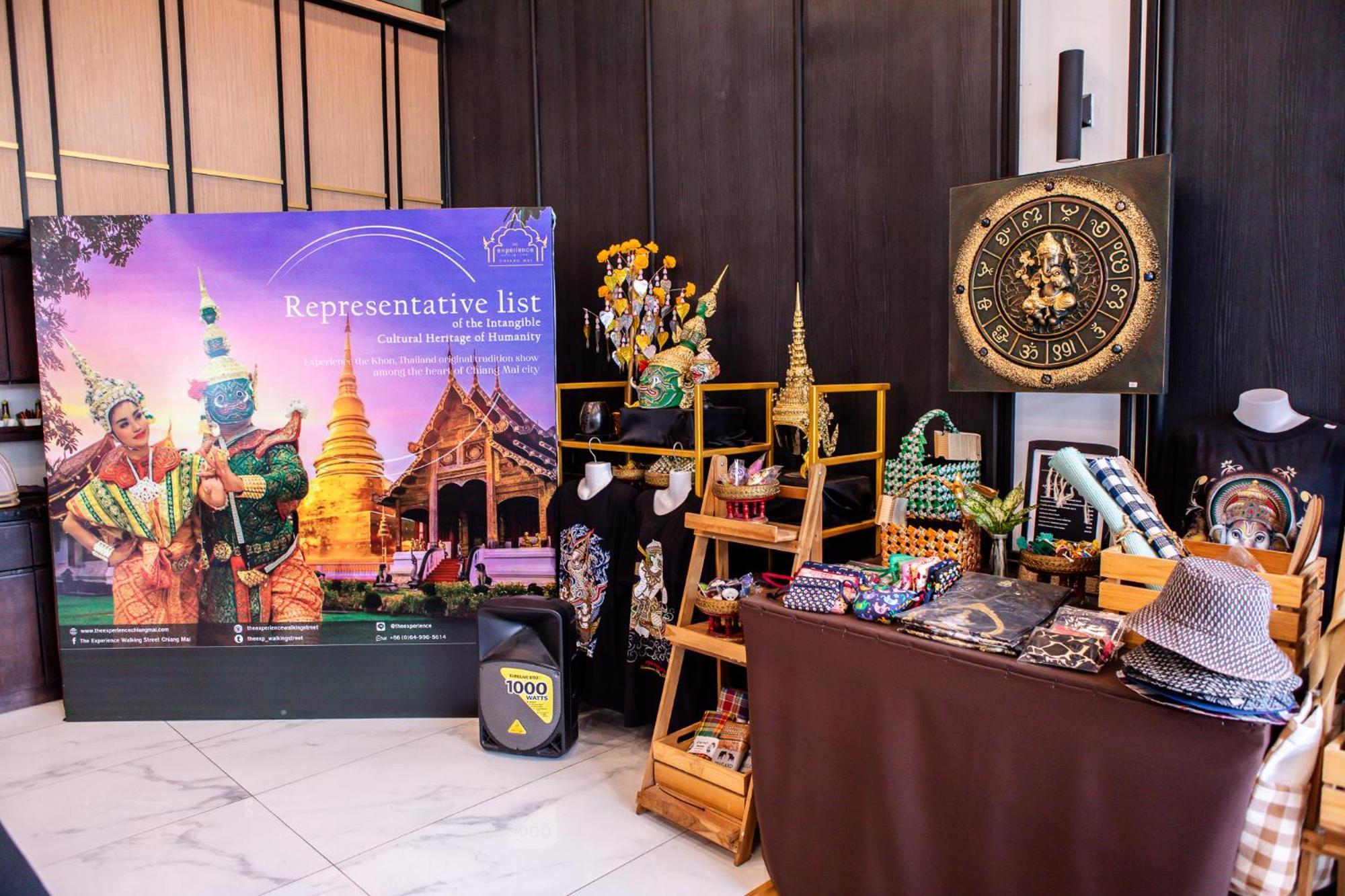 Hotel The Experience Walking Street Chiang Mai Exterior foto