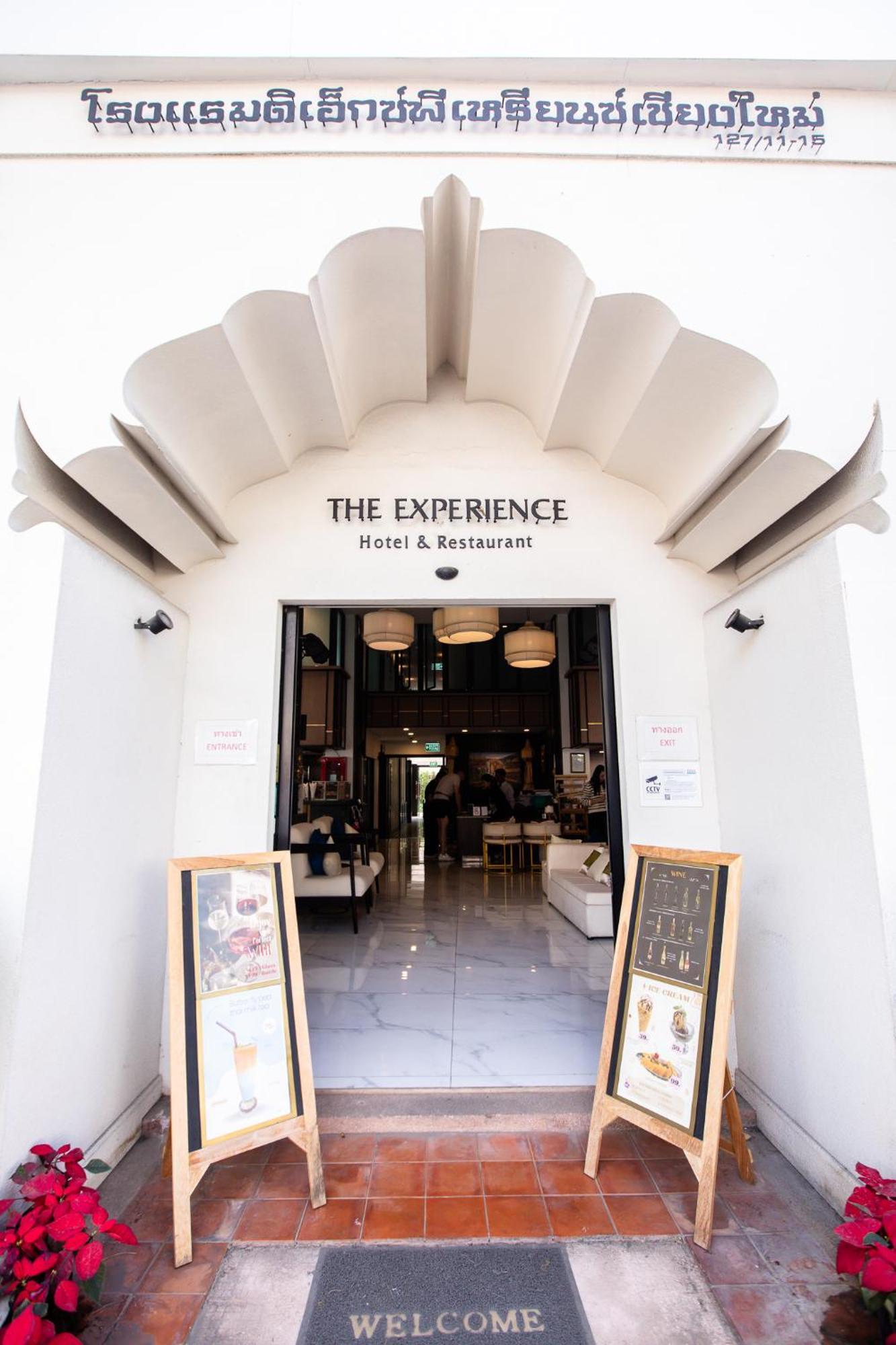 Hotel The Experience Walking Street Chiang Mai Exterior foto